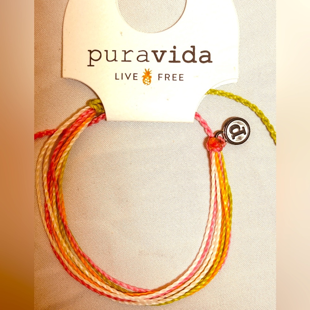 NEW WITH TAGS PURA VIDA BRACELET 🌺